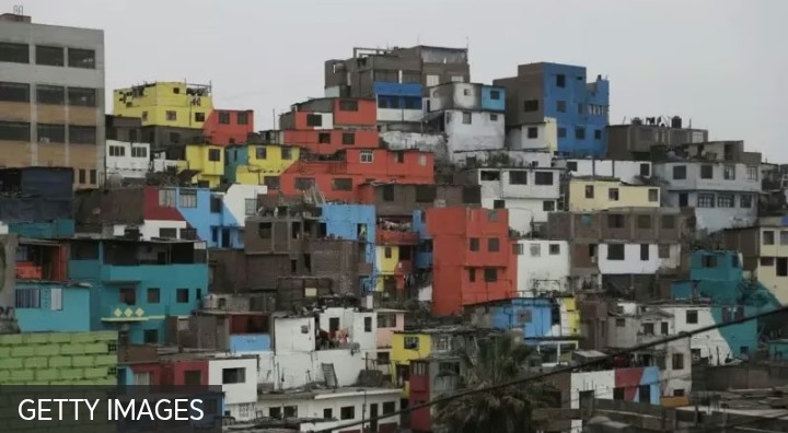 "Un país que nunca se termina de construir": por qué en Perú hay tantas casas inacabadas